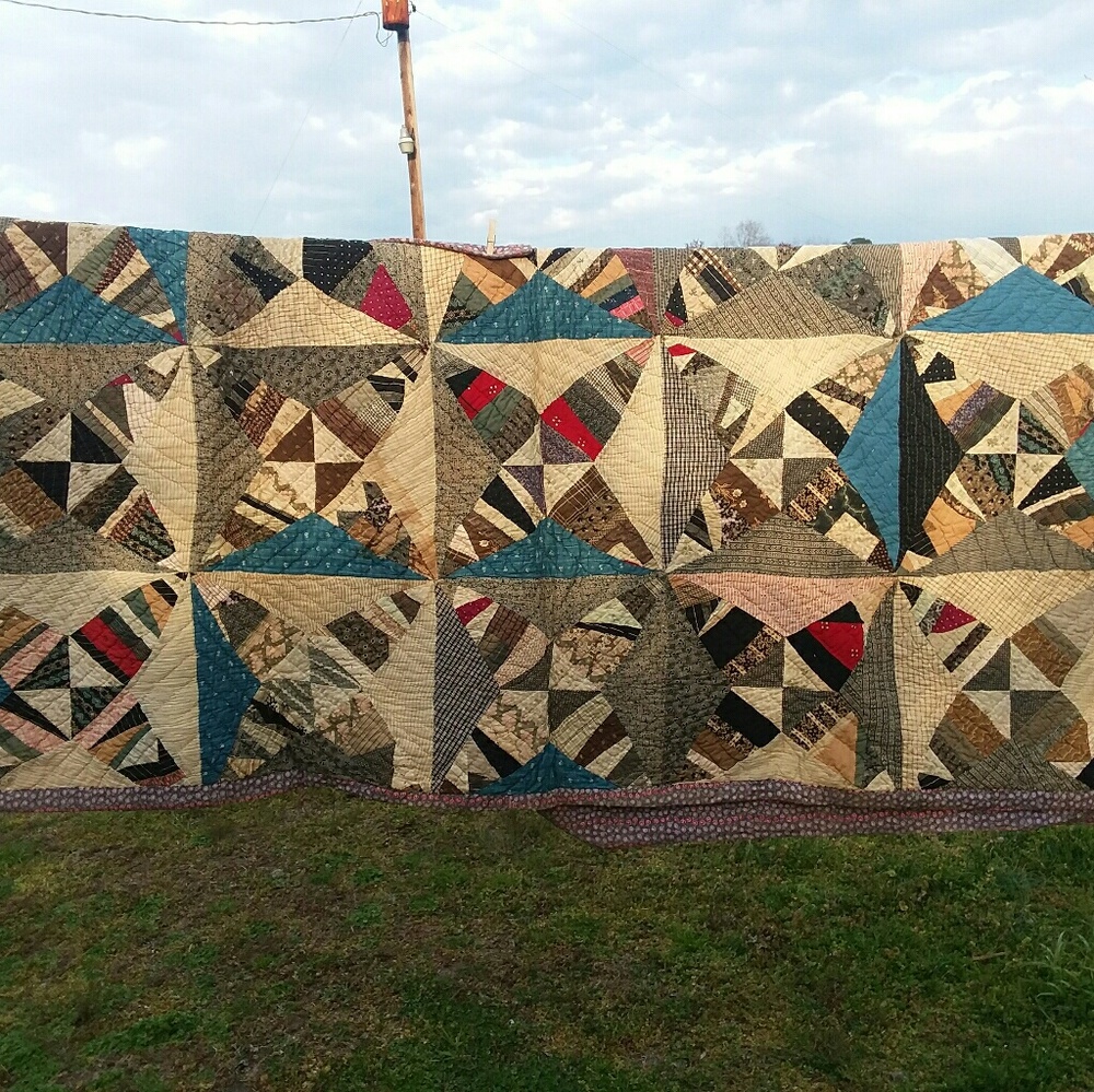 Old quilt 1940s